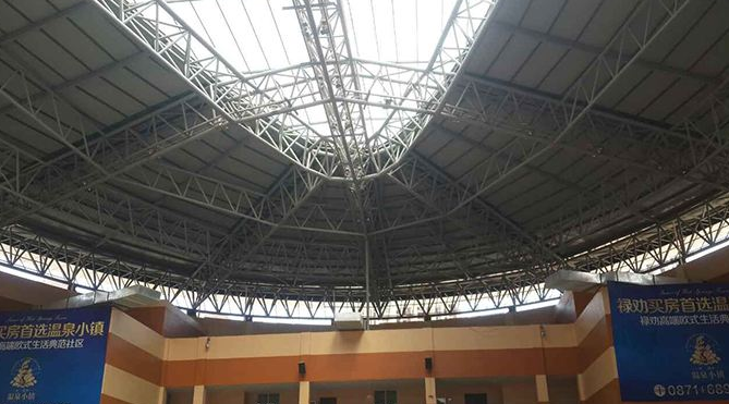 吕梁怎么区分管廊钢结构与桁架结构的管道支架